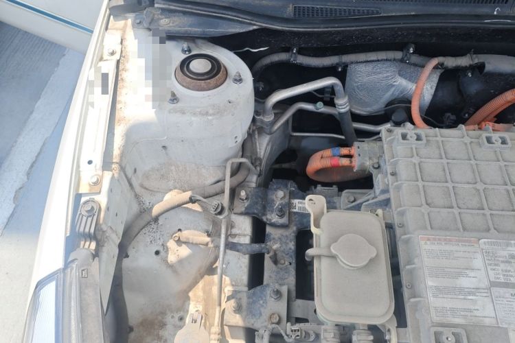 Used HORKI 300E 2017 Standard Model Engine Bay Right
