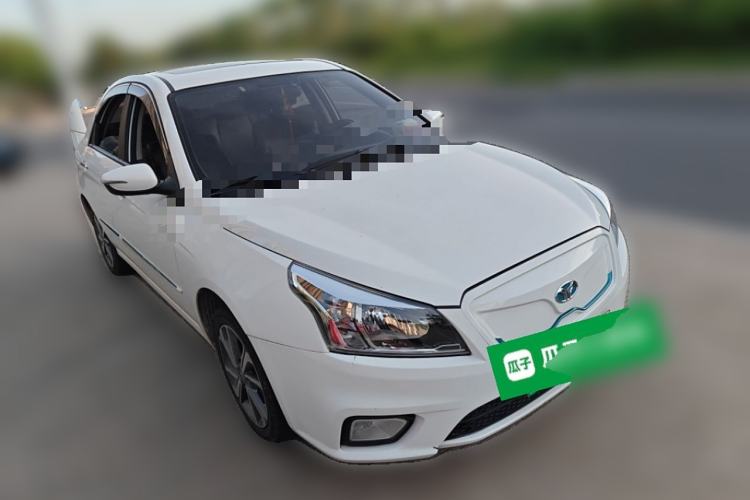 Used HORKI 300E 2017 Standard Model Exterior 2