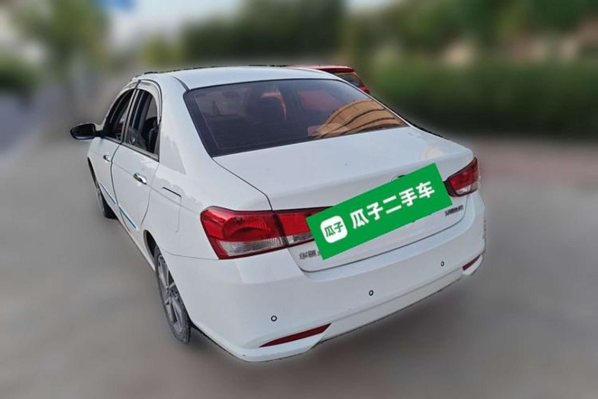 Used HORKI 300E 2017 Standard Model Exterior 3