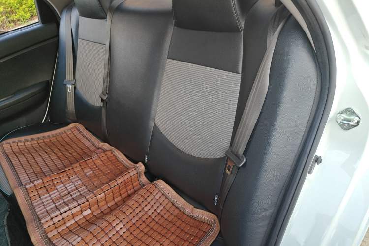 Used HORKI 300E 2017 Standard Model Interior 4