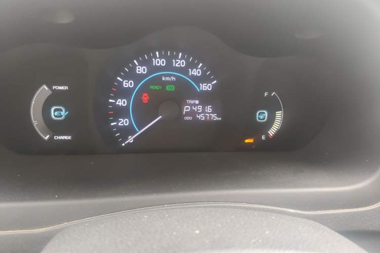 Used HORKI 300E 2017 Standard Model Odometer Close Up