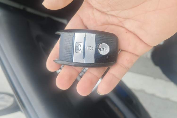 Used HORKI 300E 2017 Standard Model Vehicle Key
