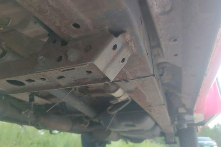 Used Huanghai Da Niu  Chassis Front Left