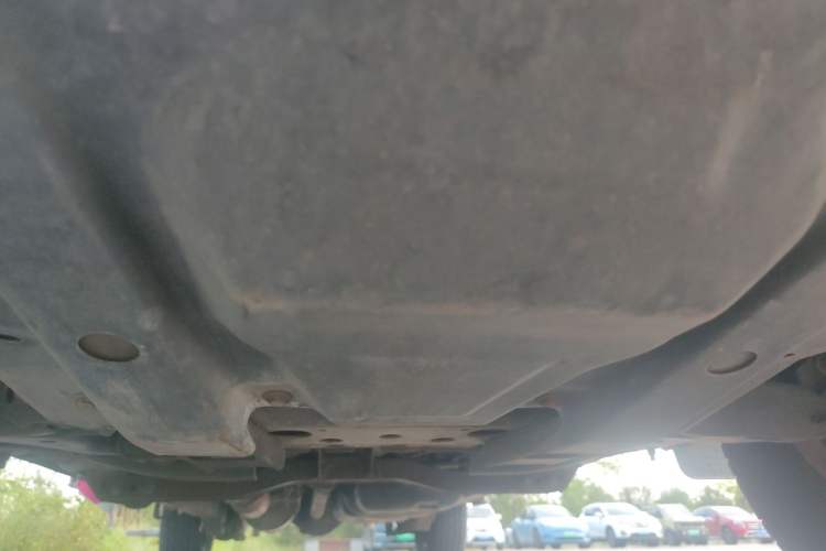 Used Huanghai Da Niu  Chassis Front