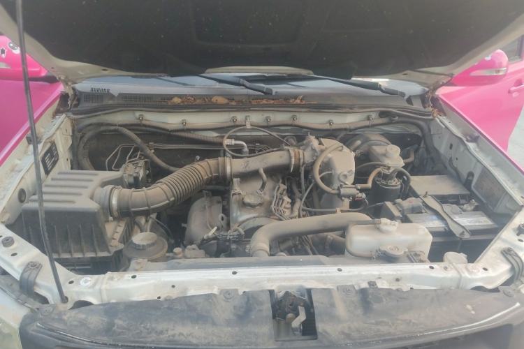 Used Huanghai Da Niu  Engine Bay