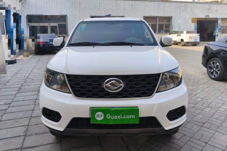 Used Huanghai Da Niu 2022 2.8T Pioneer Edition Manual Diesel 4x4 Value-Added Flatbed Cargo Box JE493ZLQ6H Front