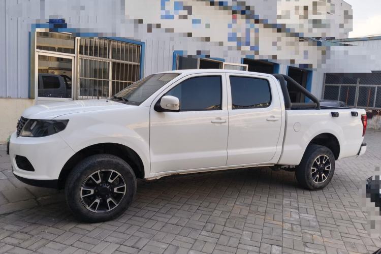 Used Huanghai Da Niu 2022 2.8T Pioneer Edition Manual Diesel 4x4 Value-Added Flatbed Cargo Box JE493ZLQ6H Left Side