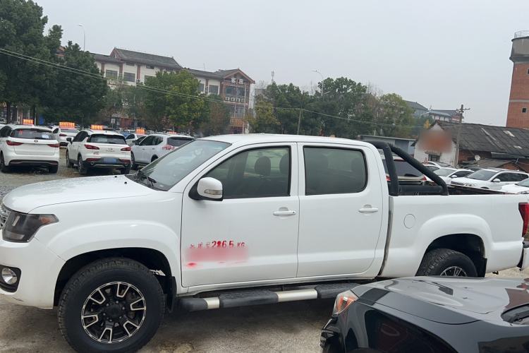 Used Huanghai Jiaolong 2015 2.8T Two-Wheel Drive Diesel Sport Edition JE493ZLQ4CB Exterior 5
