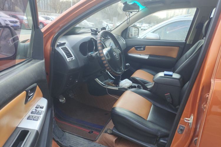Used Huanghai Jiaolong 2015 2.4L Two-Wheel Drive Gasoline Sport Edition 4G69S4N Driver Seat