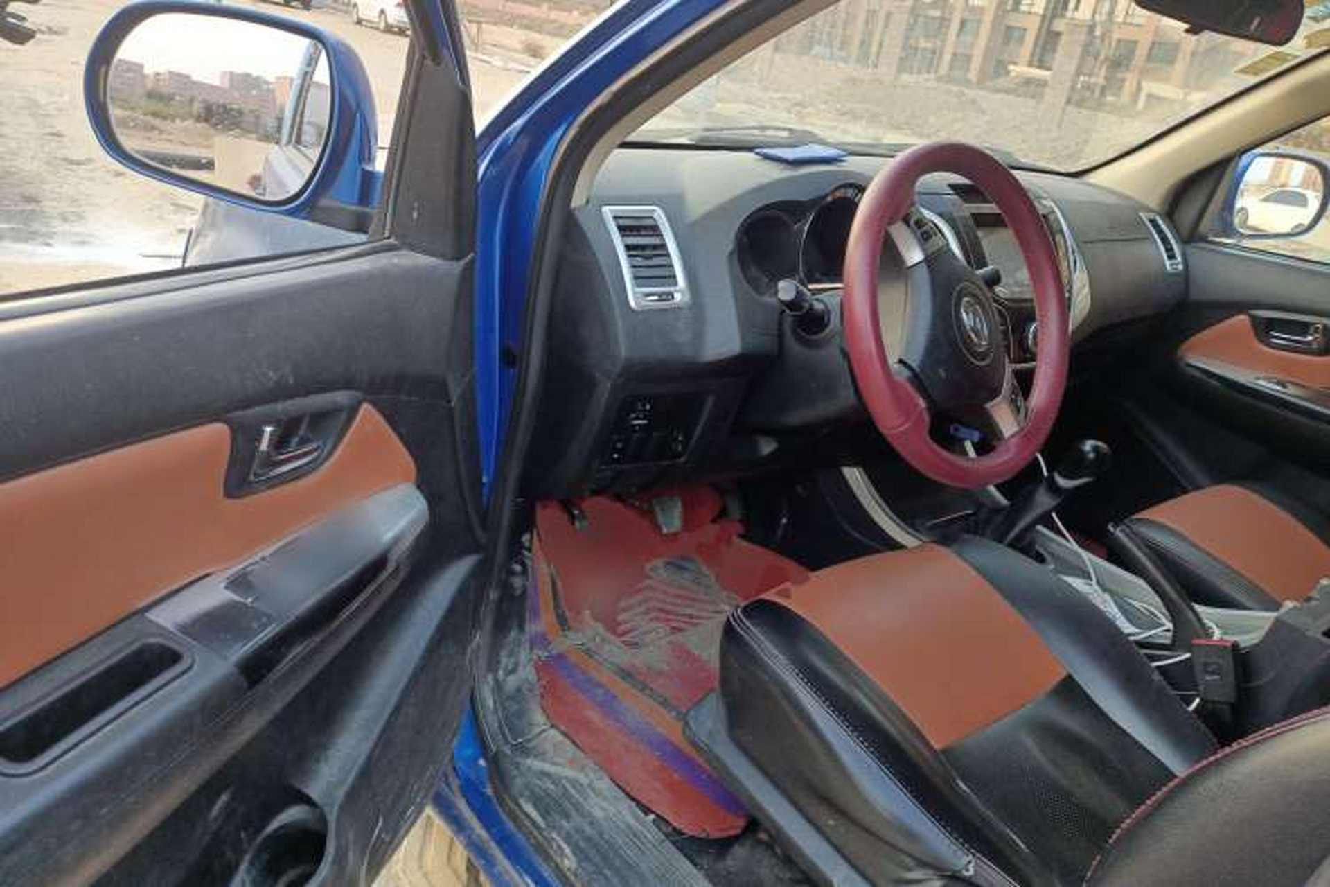 Used Huanghai Jiaolong 2018 2.8T Two-Wheel-Drive Diesel Classic Interior – Classic & Sport Edition Driver Seat