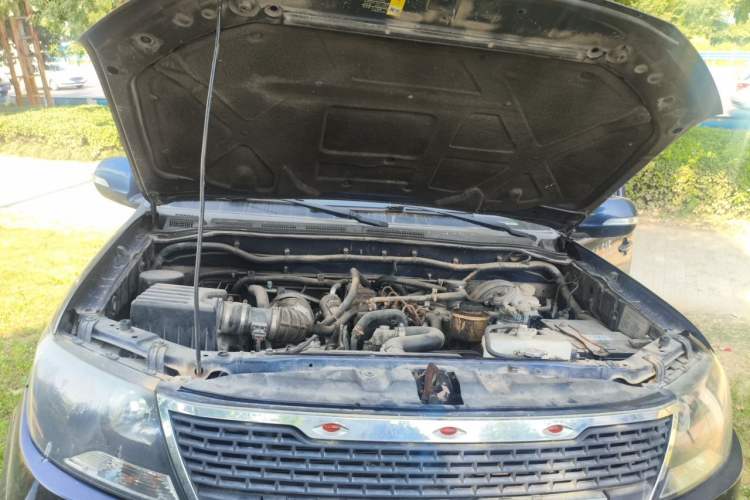 Used Huanghai Jiaolong  Engine Bay