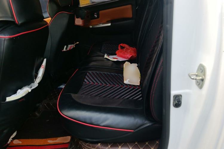 Used Huanghai Jiaolong 2018 2.4L 4x4 Gasoline Classic Interior Sport Edition 4G69S4N Left Rear Seat