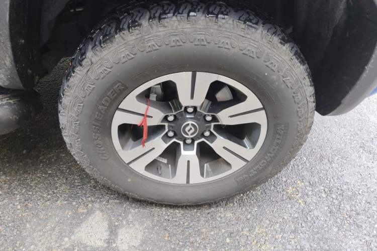 Used Huanghai Jiaolong 2024 2.5T Diesel Manual 4x4 Value Edition Exterior 7