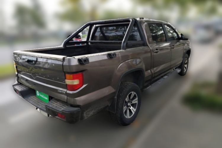 Used Huanghai N3 2017 2.5T Manual Two-Wheel Drive Sport Edition XD25T5 Rear Right 45 Deg