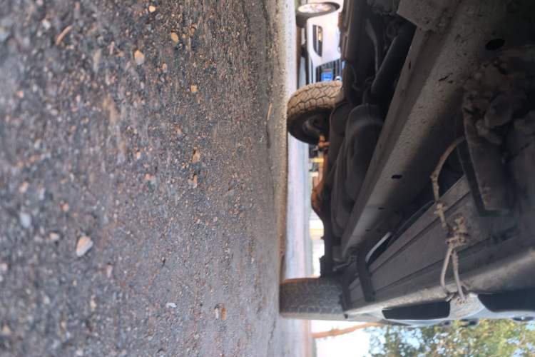 Used Huanghai N3  Chassis Front Left