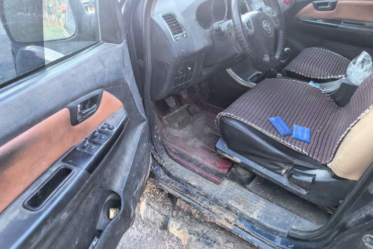 Used Huanghai N3  Driver Seat