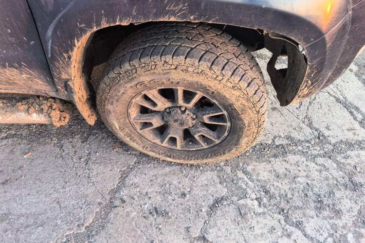 Used Huanghai N3  Right Front Wheel Hub