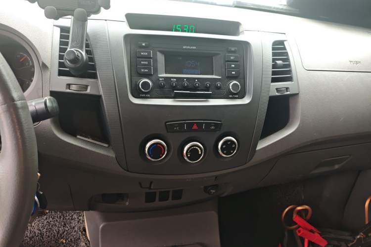 Used Huanghai N3  Audio And AC Panel
