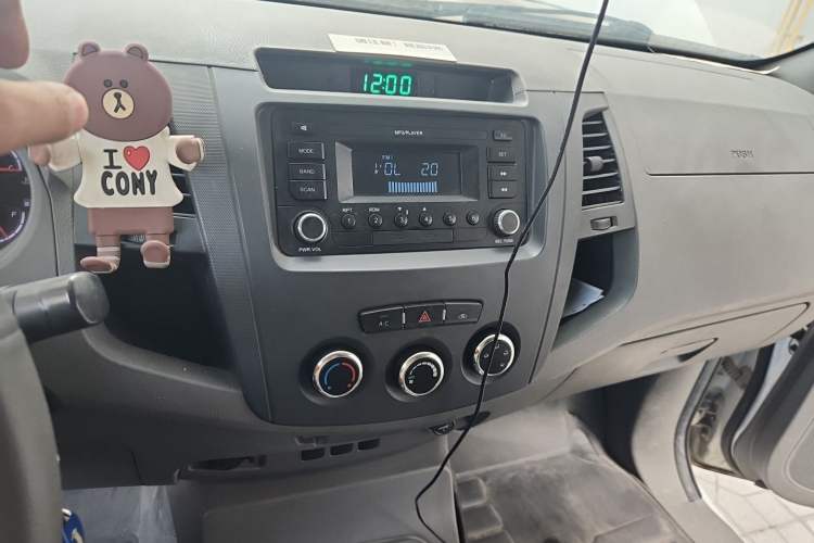Used Huanghai N3  Audio And AC Panel