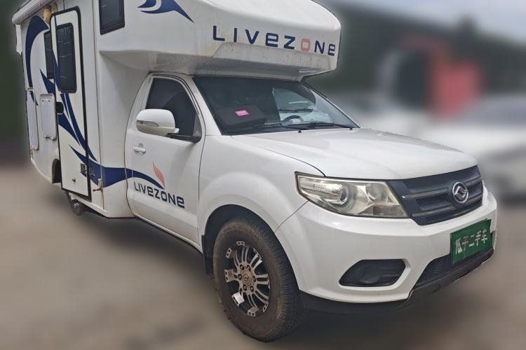 Used Huanghai N3  Front Right 45 Deg