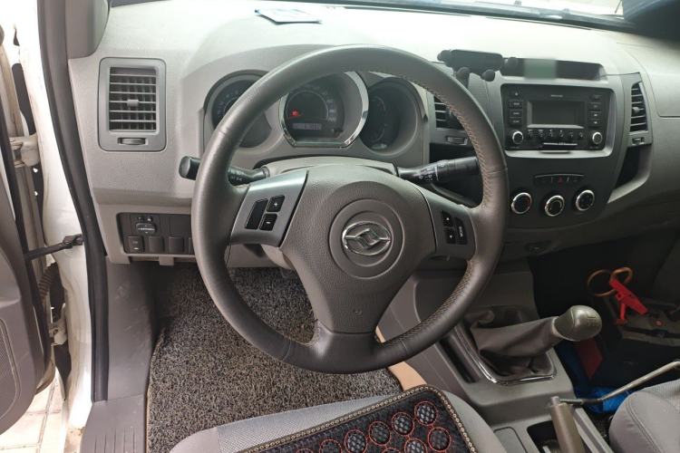 Used Huanghai N3  Steering Wheel