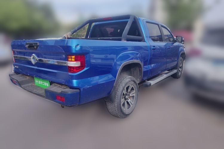 Used Huanghai N3 2017 2.4T Automatic Two-Wheel Drive Sport Edition 4K22D4T Rear Right 45 Deg
