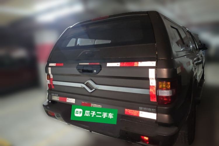 Used Huanghai N3 2017 2.4T Automatic Two-Wheel Drive Sport Edition 4K22D4T Rear