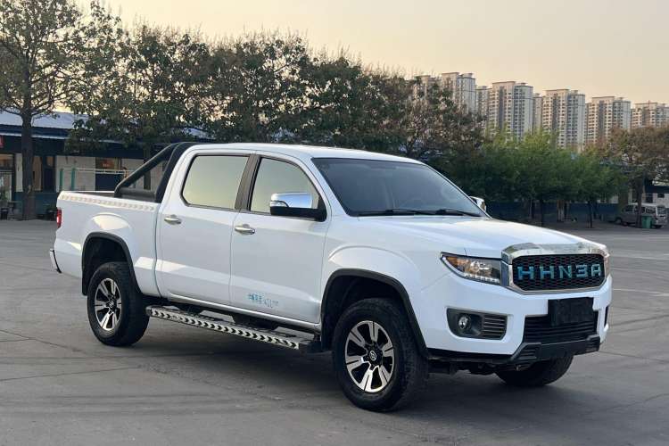Used Huanghai N3 2017 2.5T Manual Two-Wheel Drive Ultimate Edition JE4D25Q5A Exterior 2