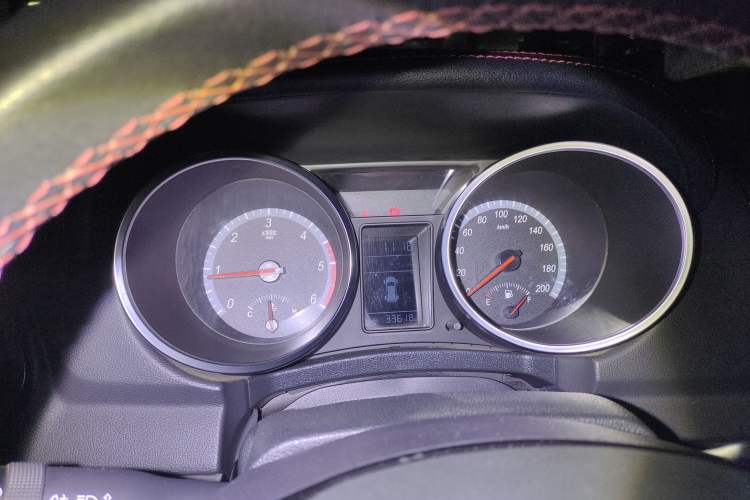 Used Huanghai N3 2017 2.5T Manual 4x4 Sport Edition JE4D25Q5A Instrument Cluster