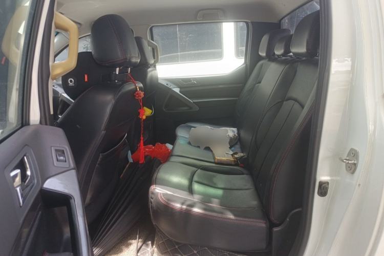 Used Huanghai N3 2017 2.4T Manual Two-Wheel Drive Sport Edition 4K22D4T Left Rear Seat