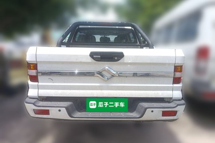 Used Huanghai N3 2017 2.4T Manual Two-Wheel Drive Sport Edition 4K22D4T Rear