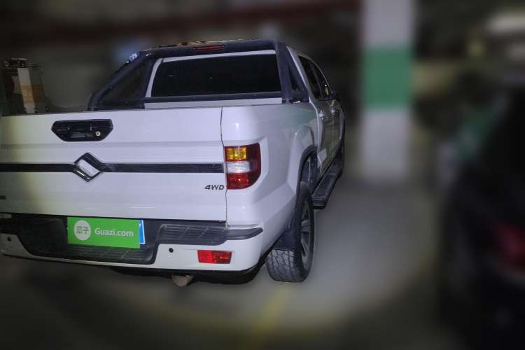 Used Huanghai N3 2017 2.5T Manual 4x4 Sport Edition JE4D25Q5A Rear Right 45 Deg