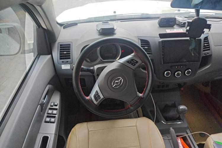 Used Huanghai N3  Steering Wheel
