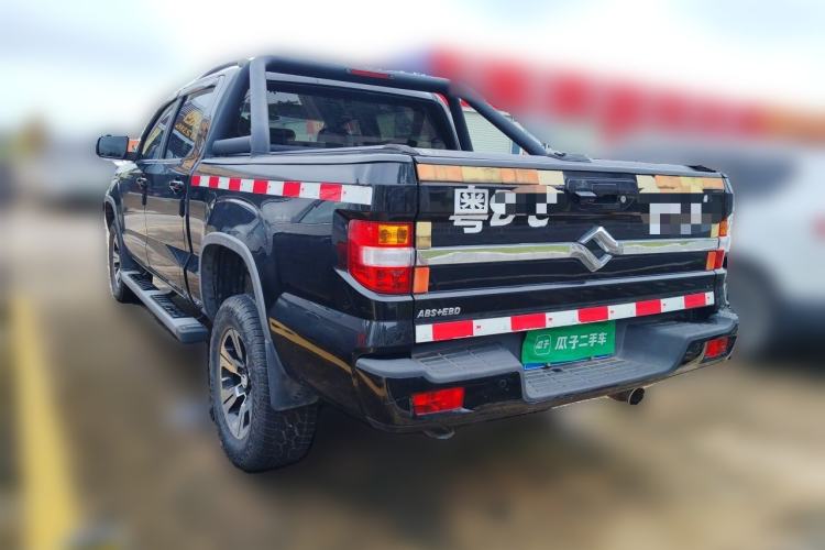 Used Huanghai N3 2018 2.4T Automatic 2WD Prestige Edition 4K22D4T Rear Left 45 Deg