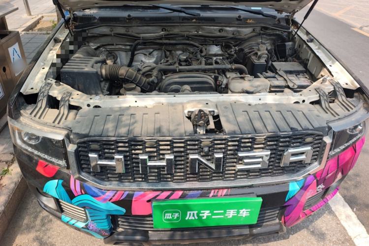 Used Huanghai N3 2018 2.4T Automatic 2WD Prestige Edition 4K22D4T Engine Bay