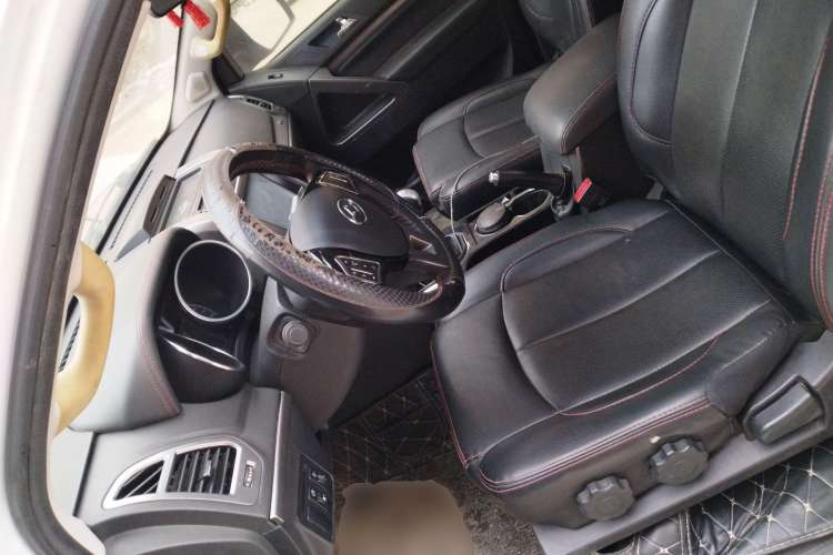 Used Huanghai N3 2018 2.5T Manual 4x4 Prestige Edition JE4D25Q5A Left Front Seat