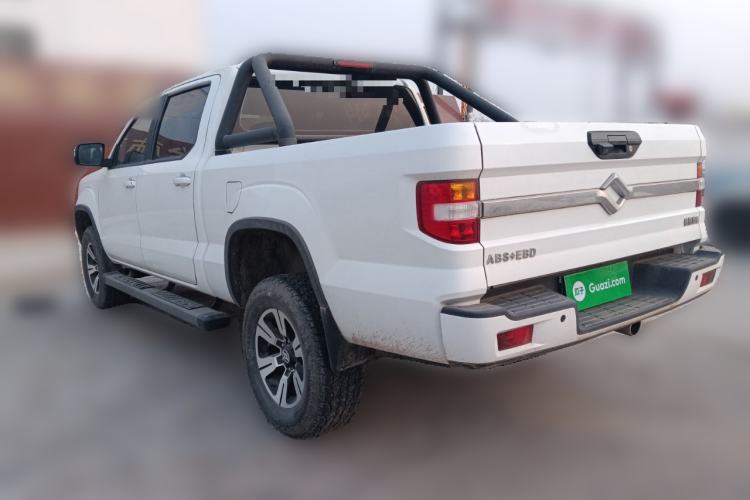 Used Huanghai N3 2019 2.4T Manual Two-Wheel Drive Sport Version China VI Standard 4K22D4T Rear Left 45 Deg