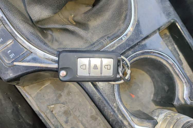 Used Huanghai N3 2019 2.4T Manual 4x4 Sport Edition China VI 4K22D4T Vehicle Key