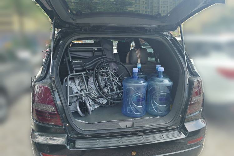 Used Huanghai Qisheng F1 2012 2.0L Two-Wheel-Drive Sport Edition Trunk