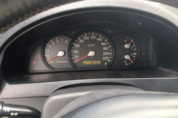 Used Huanghai Qisheng F1 2009 2.4L Two-Wheel Drive DD6470 Instrument Cluster