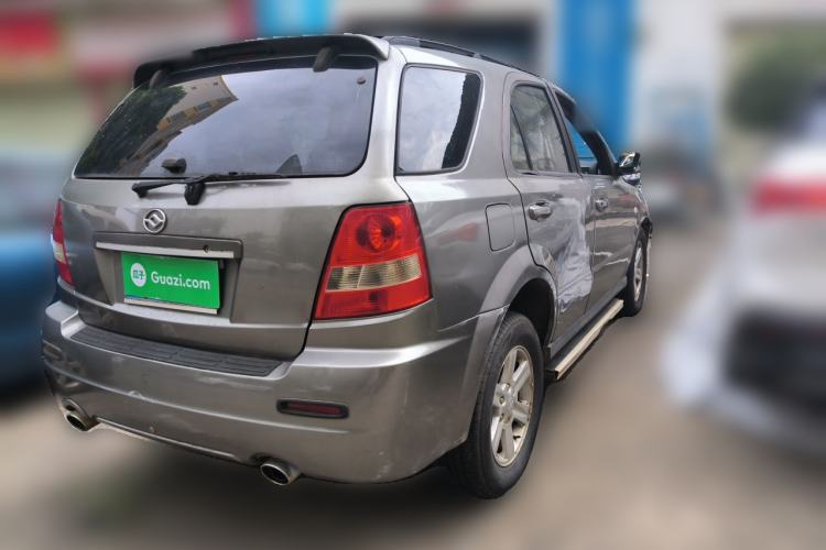 Used Huanghai Qisheng F1 2009 2.4L Two-Wheel Drive DD6470 Rear Right 45 Deg