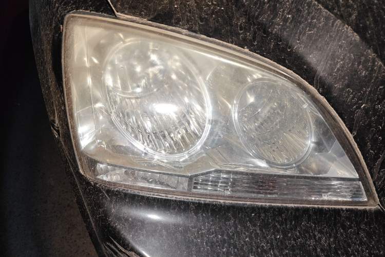Used Huanghai Qisheng F1 2012 2.0L Two-Wheel-Drive Sport Edition Right Front Headlight