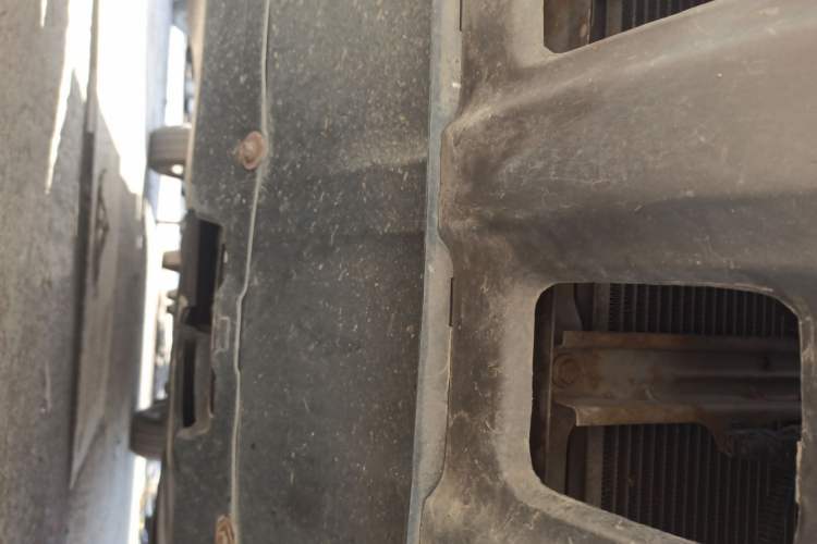 Used Huanghai Qisheng V3 2011 2.0L Ultra-Luxury Version Chassis Front