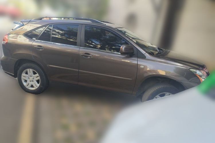Used Huanghai Qisheng V3 2011 2.0L Ultra-Luxury Version Front Right 45 Deg