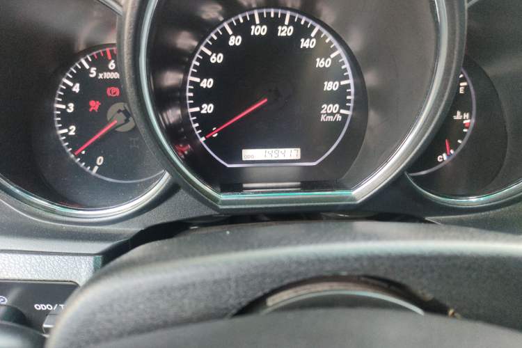 Used Huanghai Qisheng V3 2011 2.0L Ultra-Luxury Version Odometer Close Up