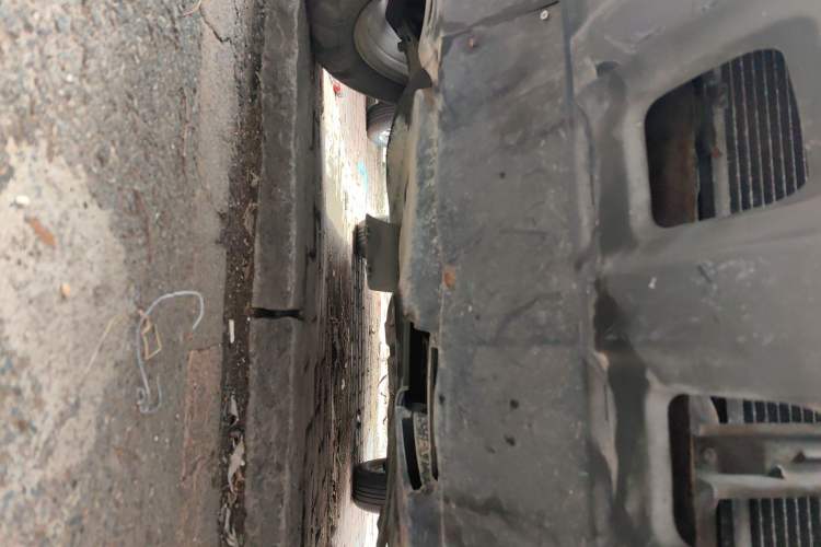 Used Huanghai Qisheng V3 2011 2.0L Ultra-Luxury Version Chassis Front