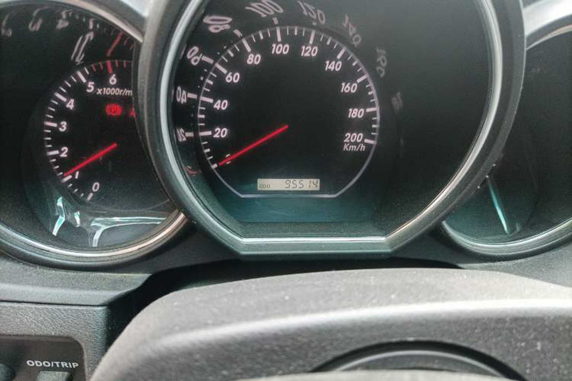 Used Huanghai Qisheng V3 2011 2.0L Ultra-Luxury Version Odometer Close Up