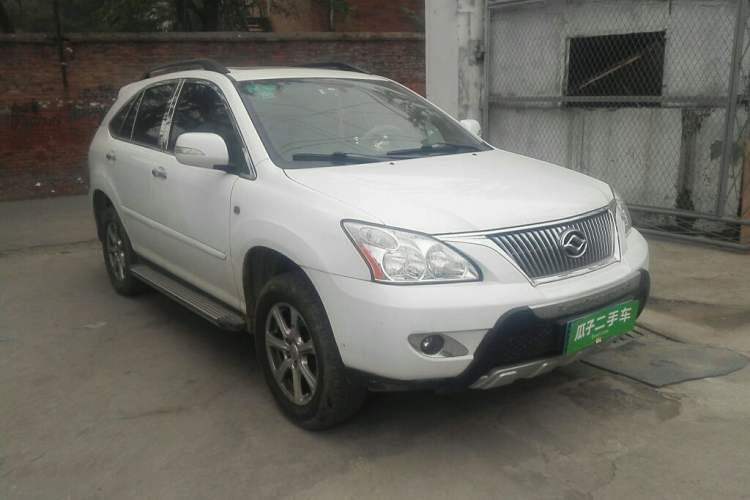 Used Huanghai Qisheng V3 2011 2.0L Ultra-Luxury Version Front Right 45 Deg