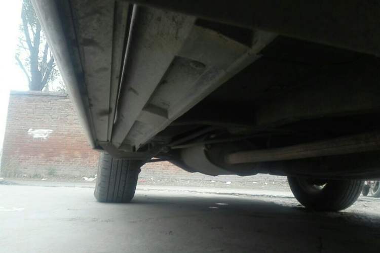 Used Huanghai Qisheng V3 2011 2.0L Ultra-Luxury Version Right Side Sill