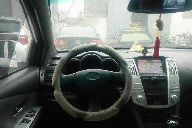 Used Huanghai Qisheng V3 2011 2.0L Ultra-Luxury Version Steering Wheel